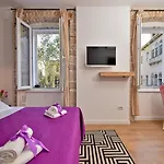 Pensión Luxury Colonna 4*, Center 4*